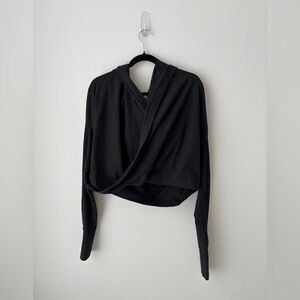 Lululemon Get Centred Crop Hoodie Black Wrap Yoga Layer Size 12